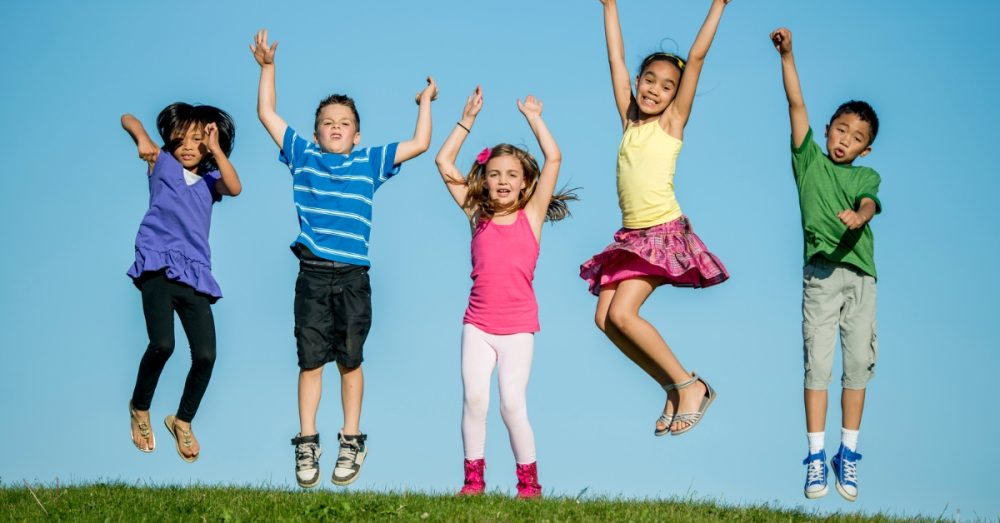 How To Use Body Language To Engage Audience In Public Speaking Skygems Academy